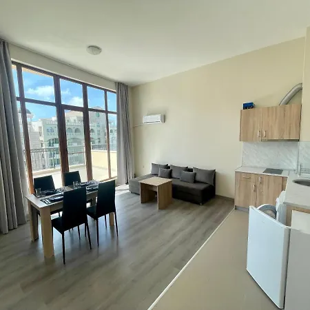 Daire Nereya Palace Ahyolu