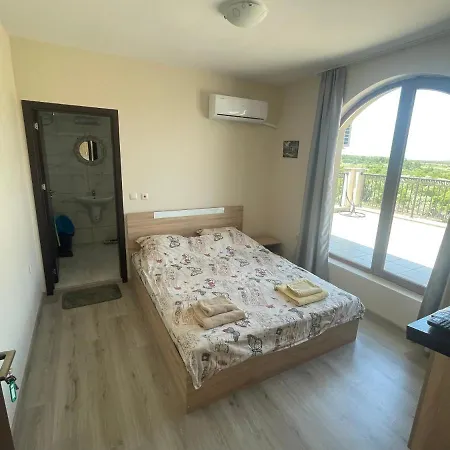 Daire Nereya Palace Ahyolu